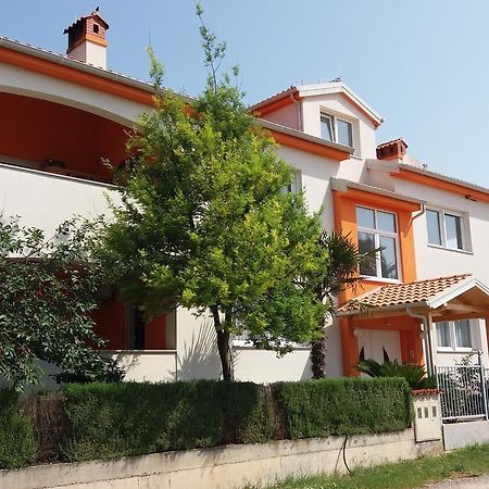 Bluegum Apartments Ližnjan Exterior foto